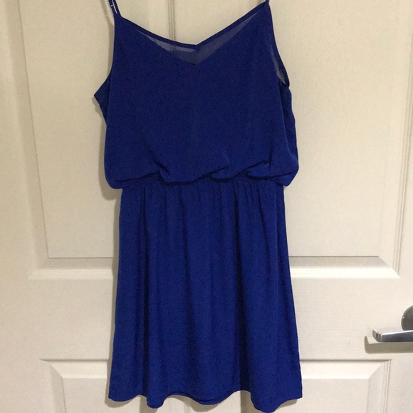 Blue dress - Picture 4 of 5